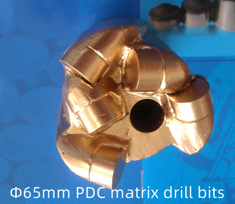 ใบรับรอง ISO9001 เมทริกซ์ ร่างกาย PDC สว่าน Dia 65mm การใช้เหมืองถ่านหิน