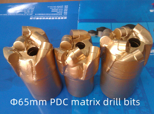 ใบรับรอง ISO9001 เมทริกซ์ ร่างกาย PDC สว่าน Dia 65mm การใช้เหมืองถ่านหิน
