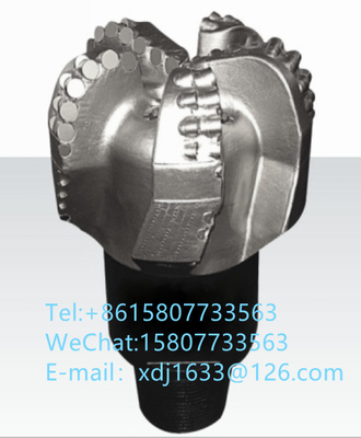 ดอกสว่านเจาะน้ำมัน PDC ขนาด 215.9 มม. สำหรับการเจาะรูใต้พิภพ ISO9001 ใบรับรอง
