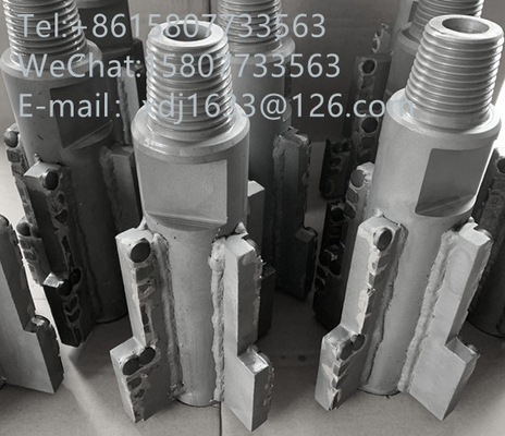 ตัวลากแบบทนทาน Steel ร่างกาย PDC นิดหน่อยs 331mm สำหรับการเจาะบ่อน้ำ