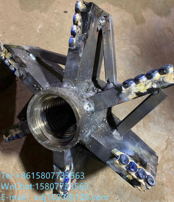 ตัวลากแบบทนทาน Steel ร่างกาย PDC นิดหน่อยs 331mm สำหรับการเจาะบ่อน้ำ